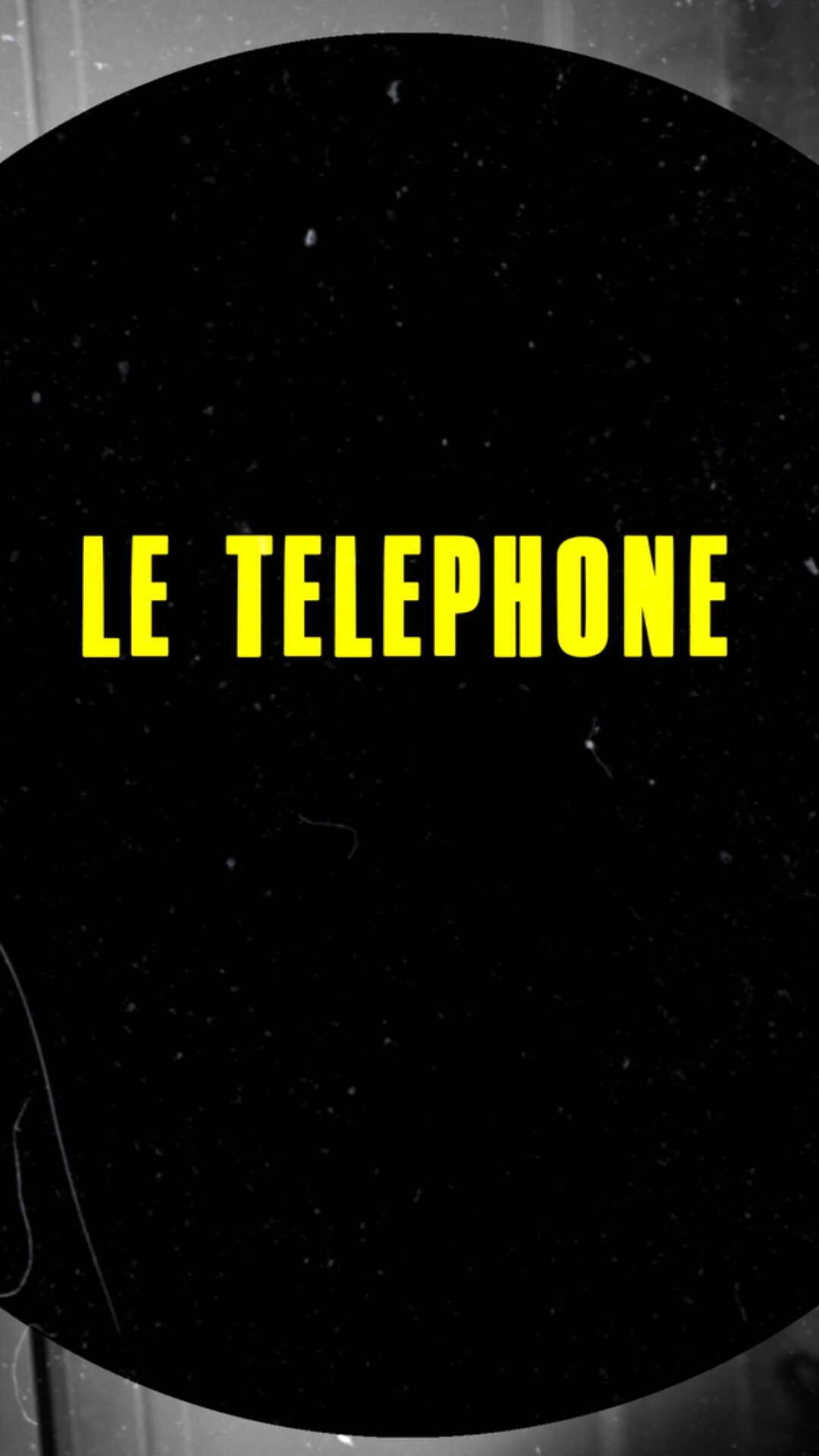 Le téléphone