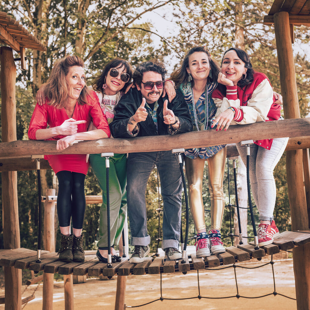 photo de groupe en style vintage